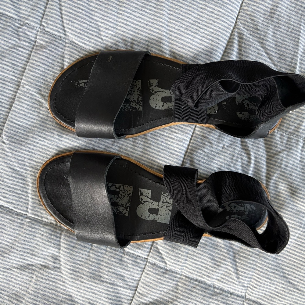 Sorel Black Women's Sandals